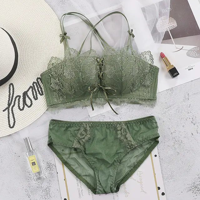 Lavender Lace Bra for Women - Plus Size Sexy Lingerie - vibeMuse